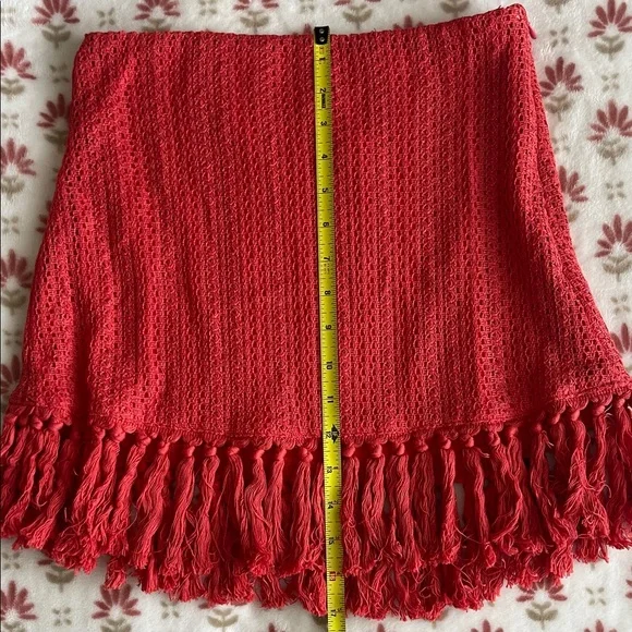 Red Crochet Two-Piece Set - Picture 4 of 9
